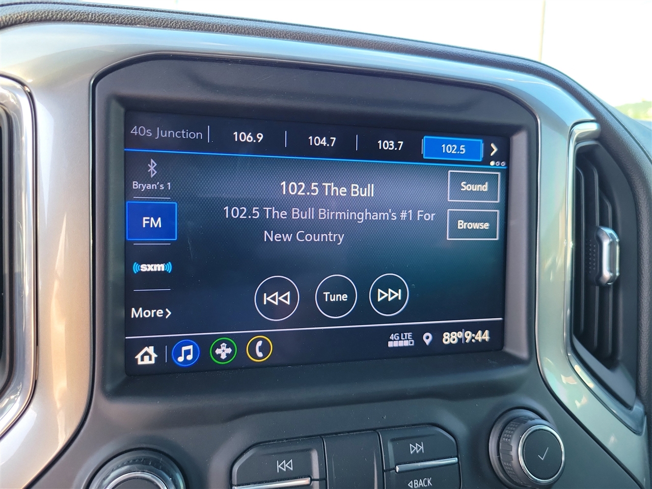 Chevrolet Silverado 1500 LT Crew Cab 2WD 2021