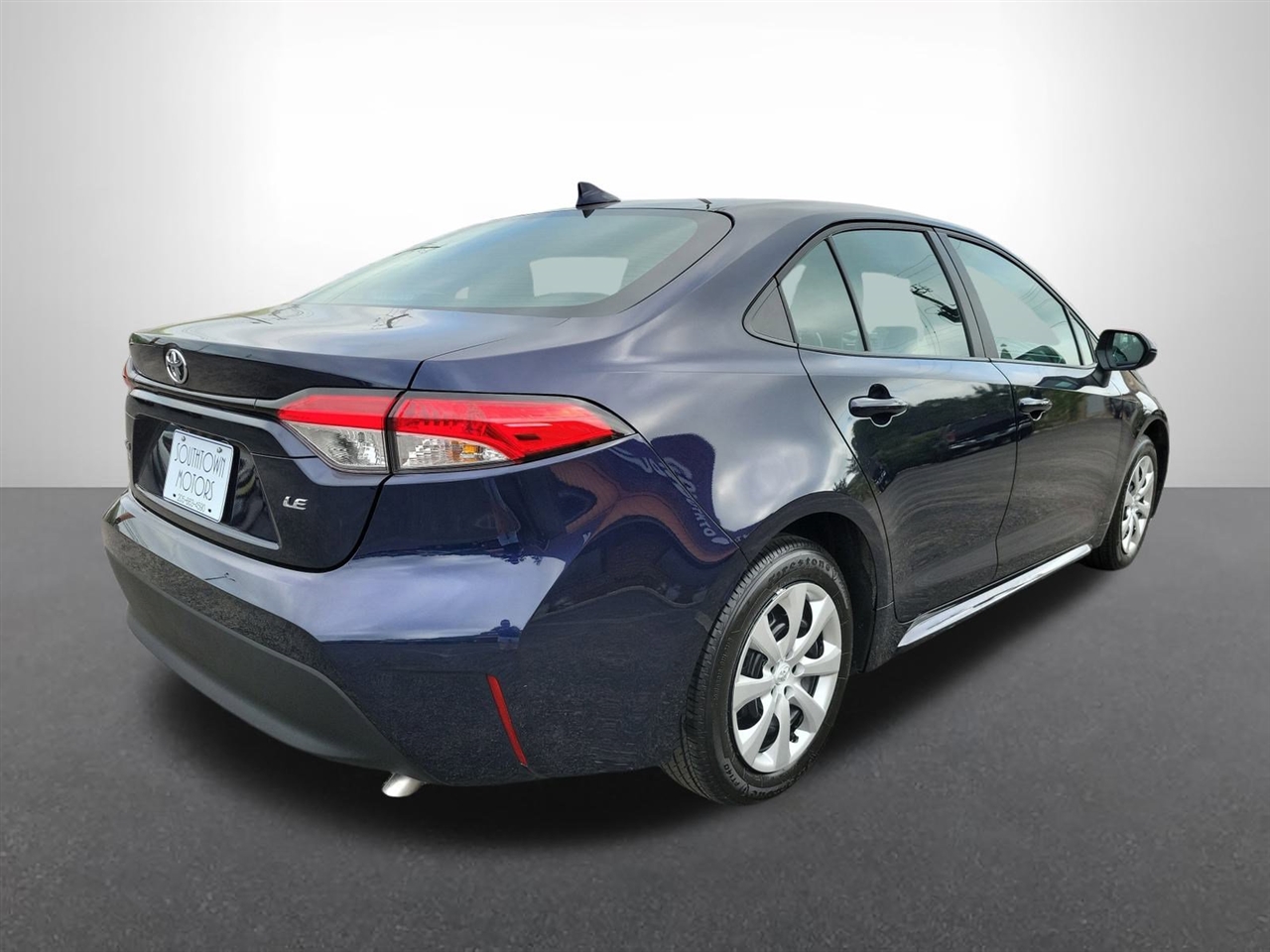 Toyota Corolla LE 2024