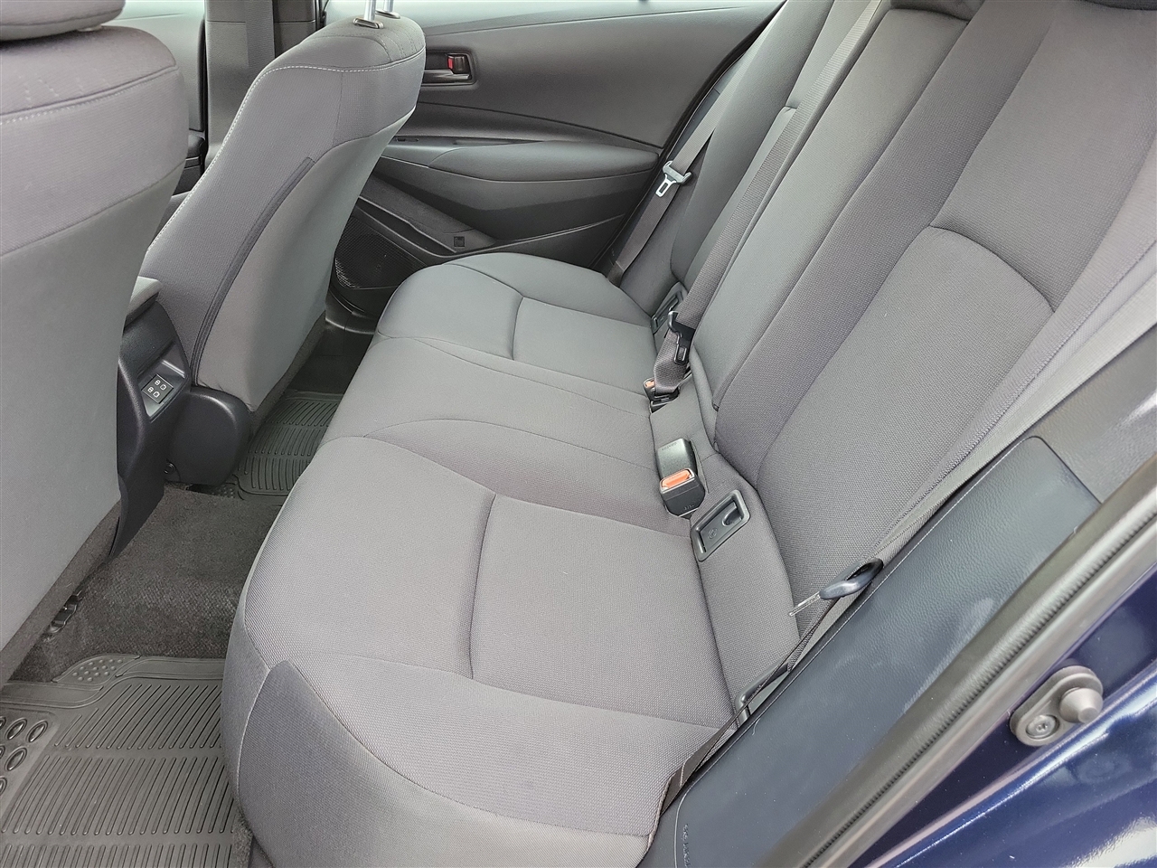 Toyota Corolla LE 2024