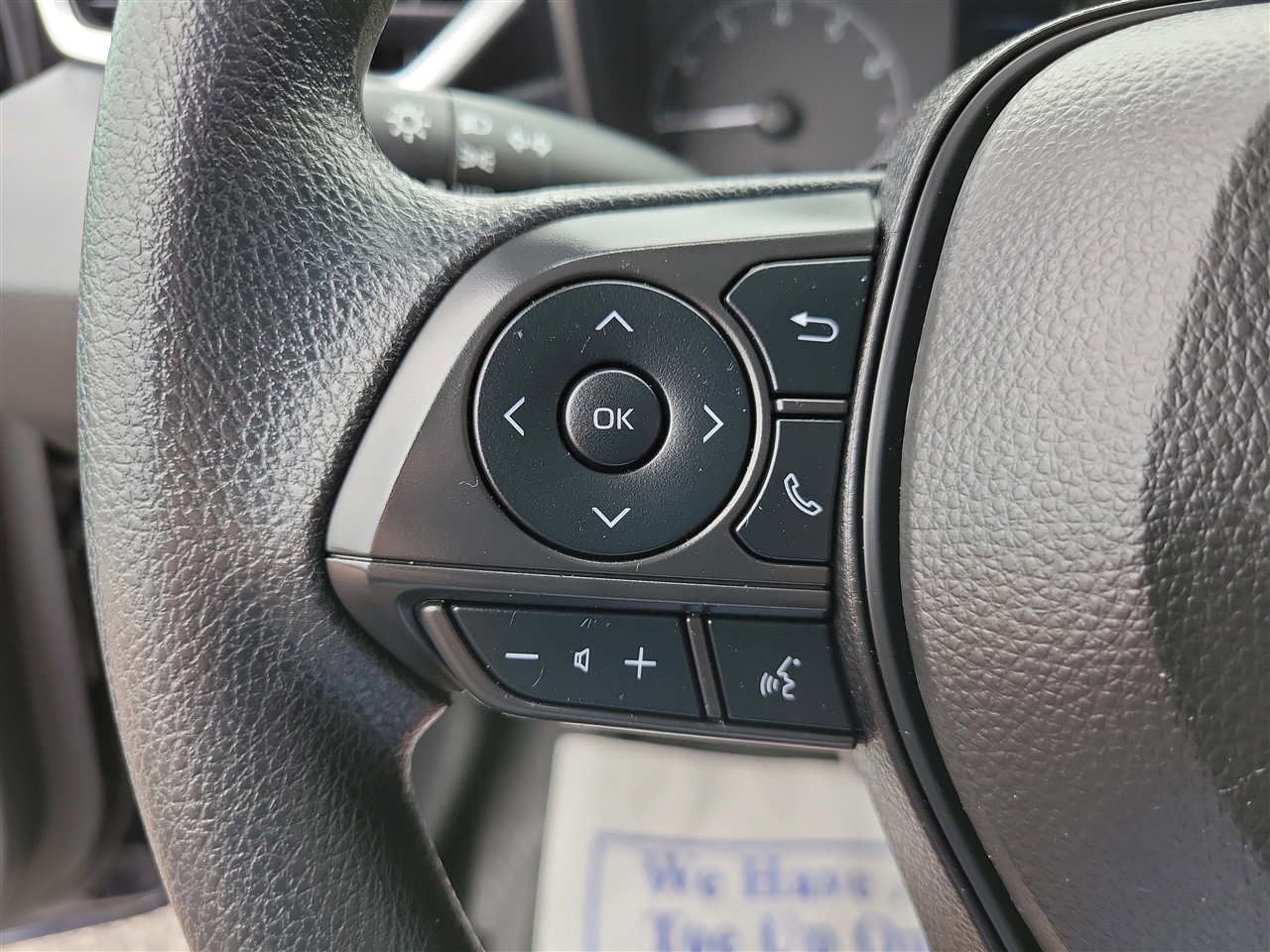 Toyota Corolla LE 2024