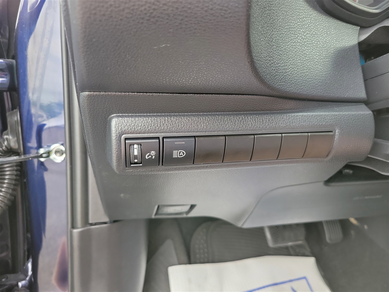 Toyota Corolla LE 2024