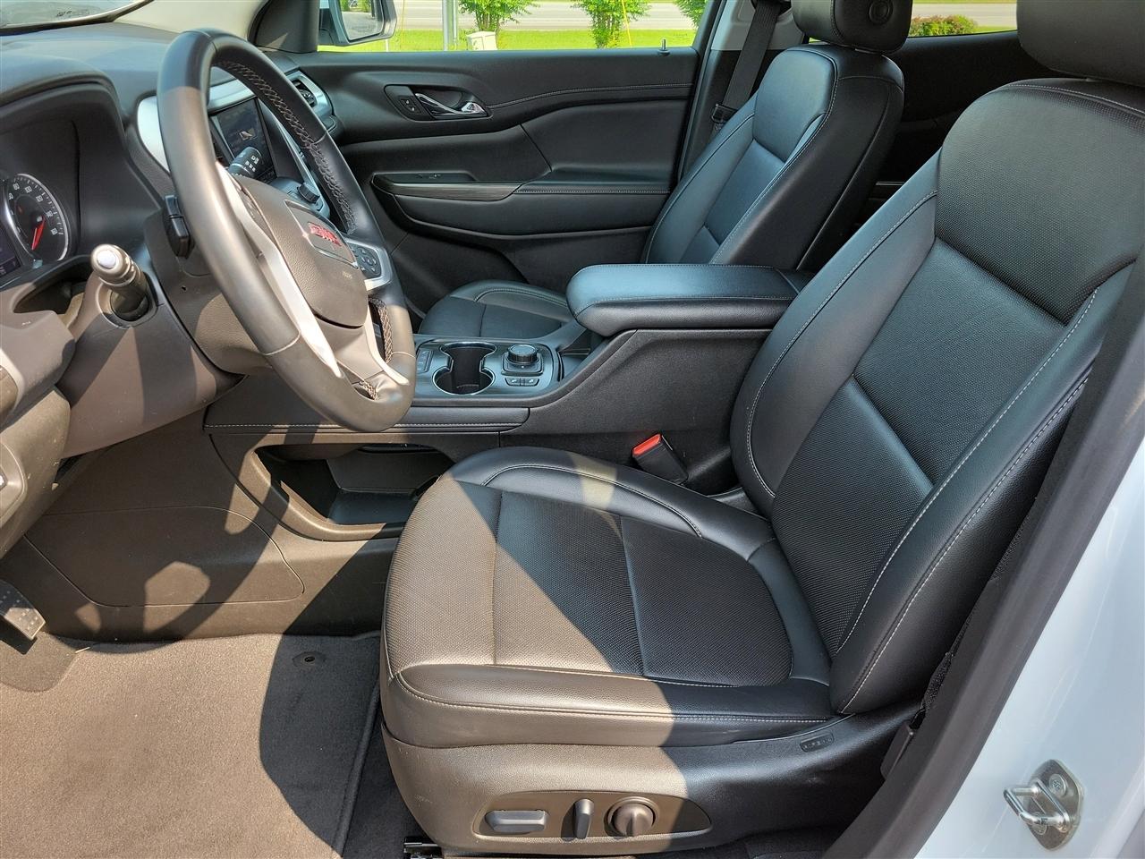 GMC Acadia SLT AWD 2023