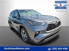 2024 Toyota Highlander 