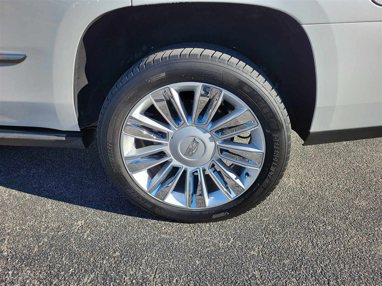 Cadillac Escalade Platinum 2WD 2020