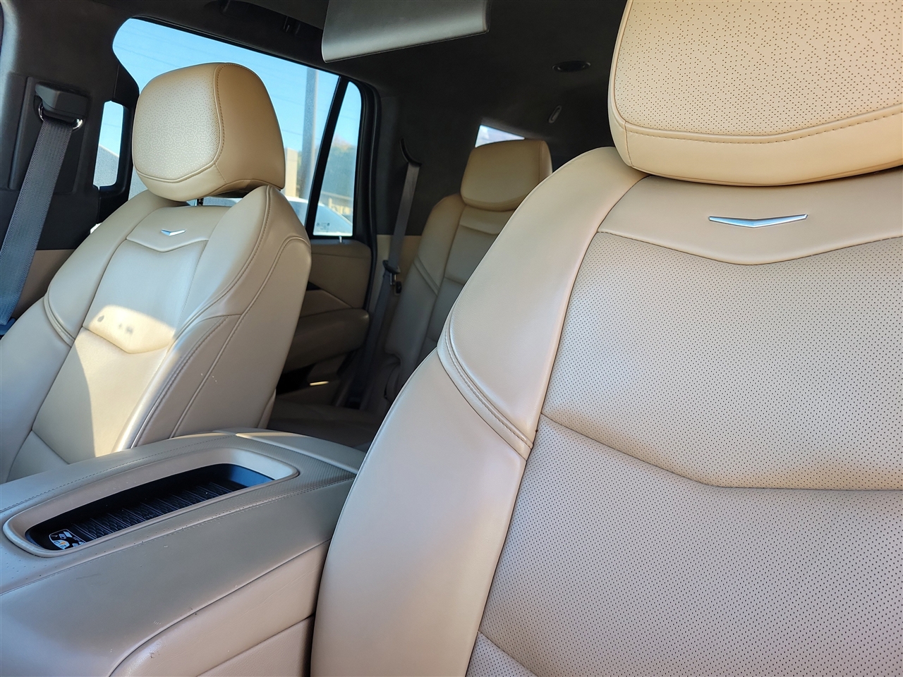 Cadillac Escalade Platinum 2WD 2020