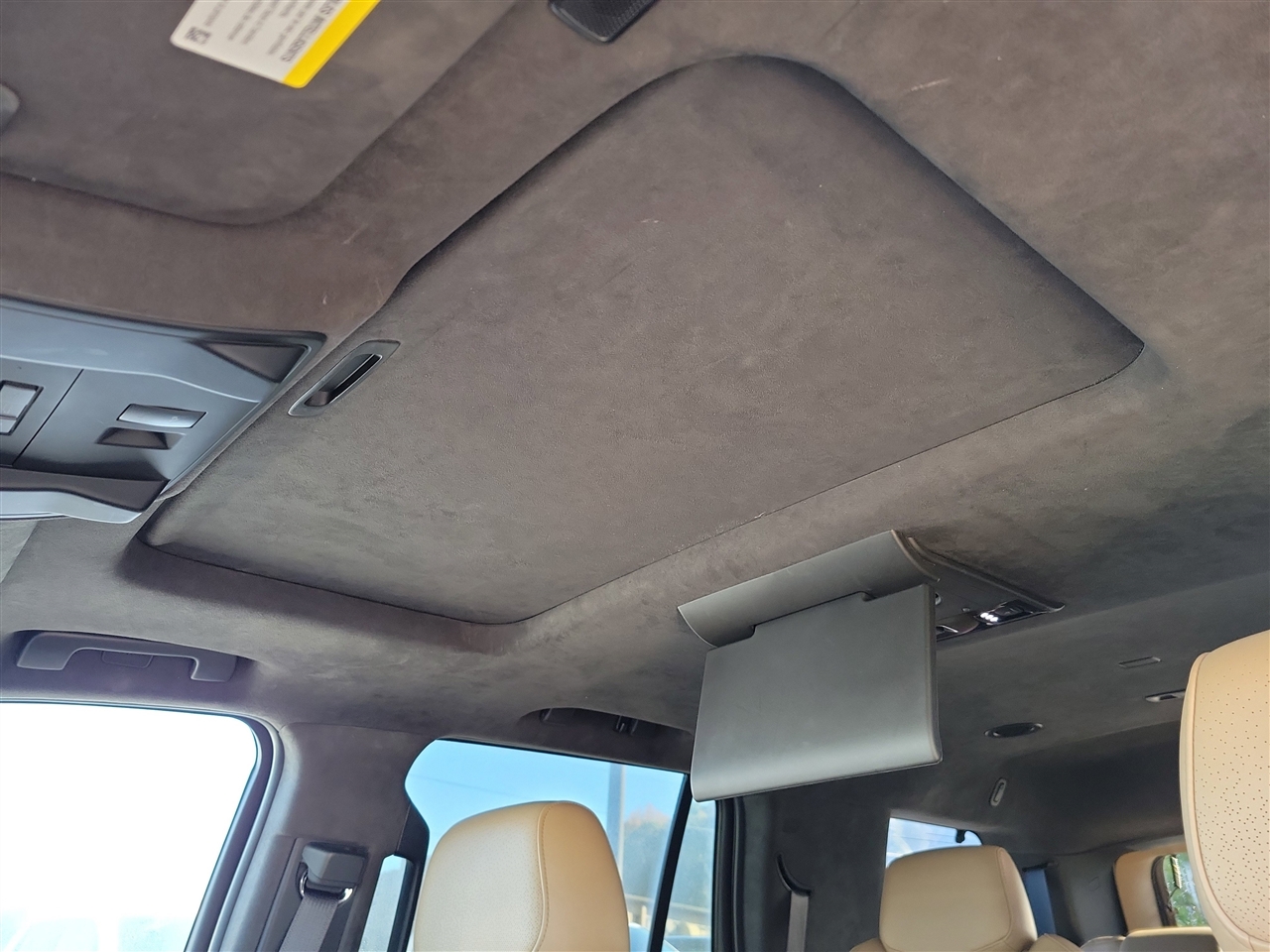 Cadillac Escalade Platinum 2WD 2020