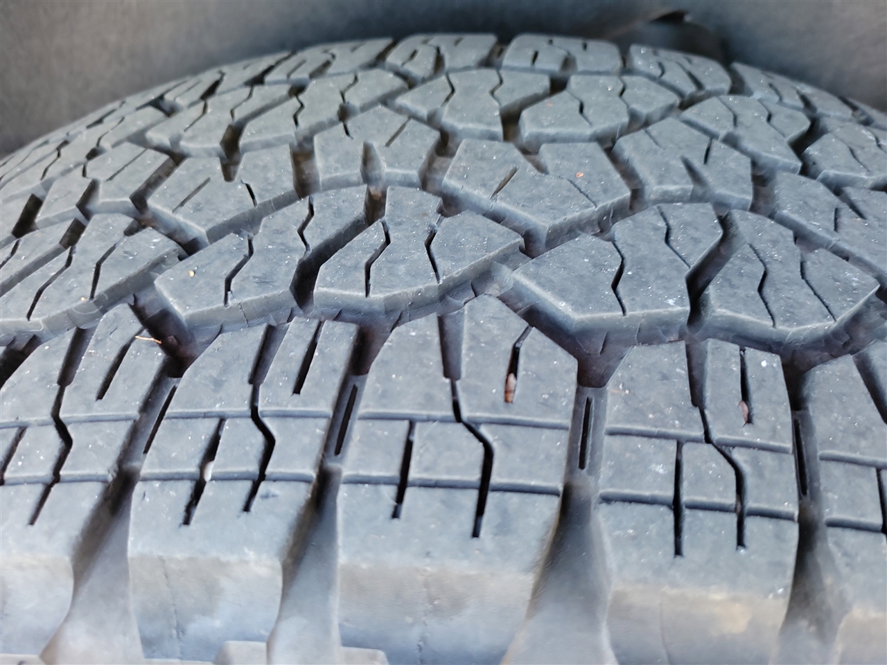 Chevrolet Silverado 1500 Custom Crew Cab 4WD 2024