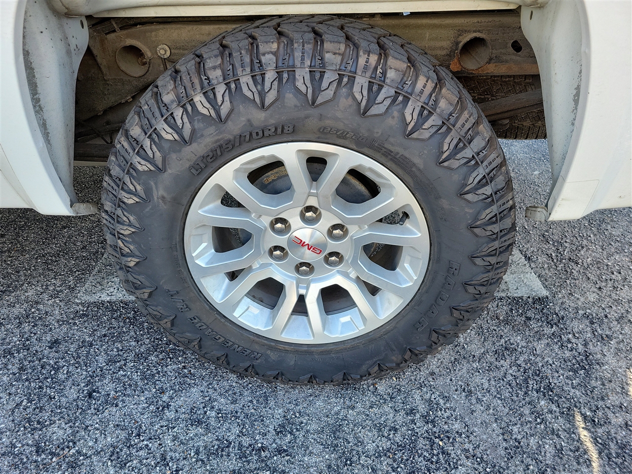 GMC Sierra 1500 SLE Crew Cab 4WD 2012