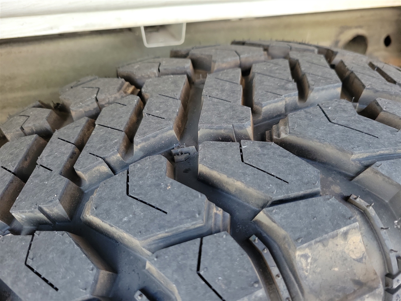 GMC Sierra 1500 SLE Crew Cab 4WD 2012