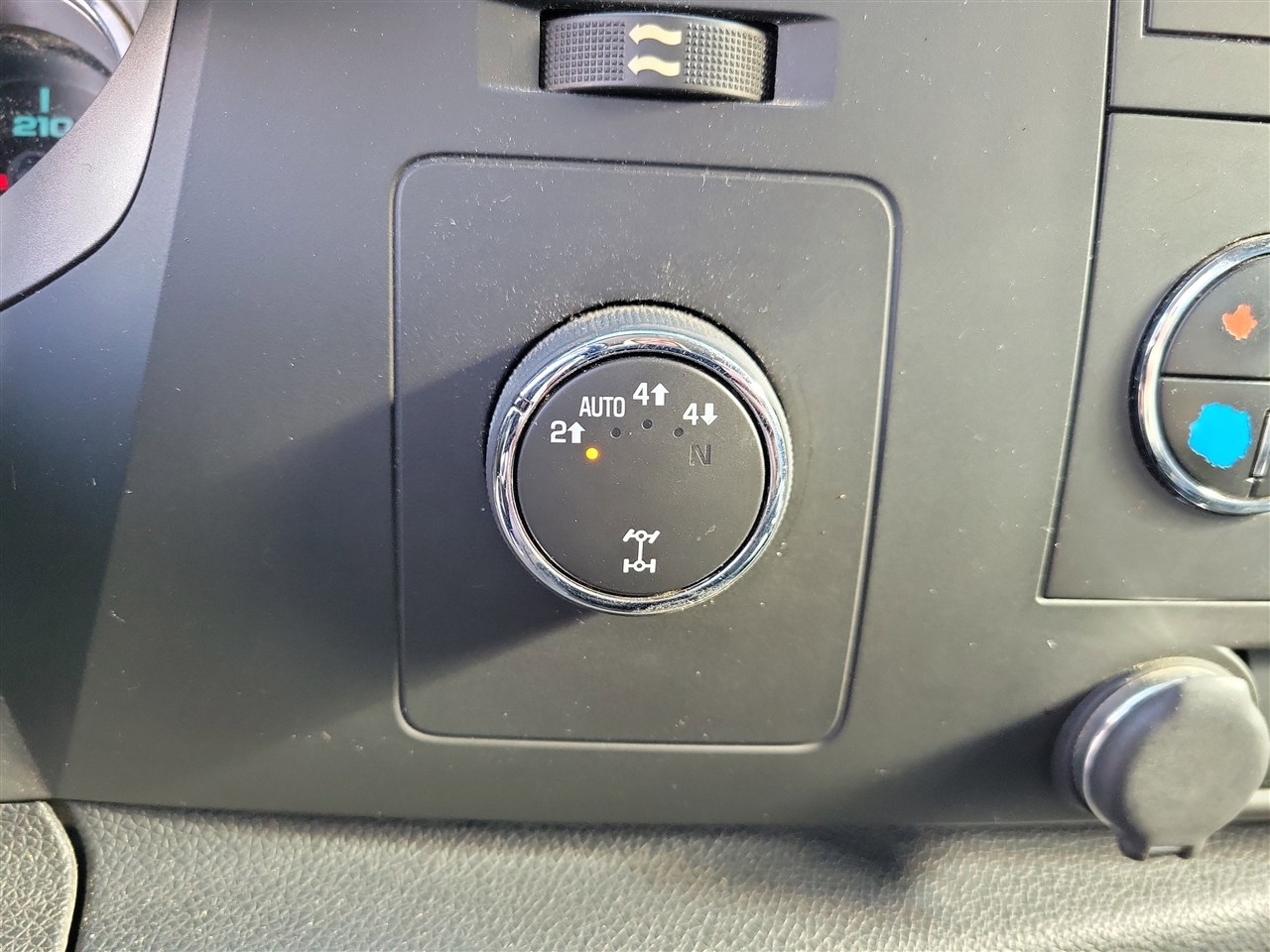 GMC Sierra 1500 SLE Crew Cab 4WD 2012