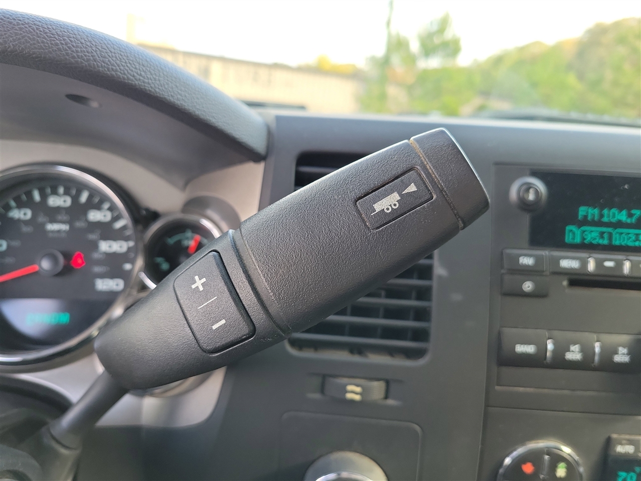 GMC Sierra 1500 SLE Crew Cab 4WD 2012