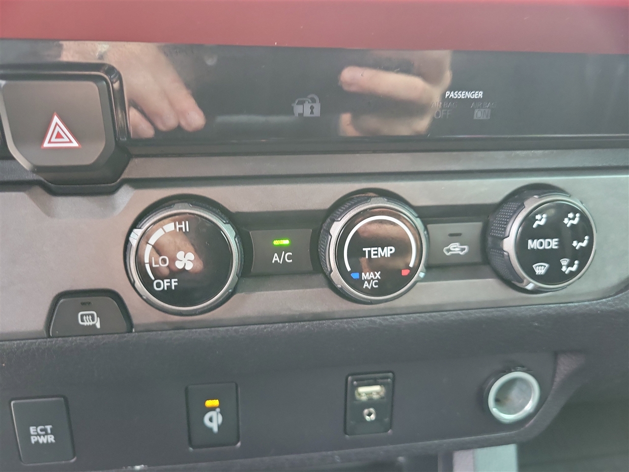 Toyota Tacoma SR5 Double Cab Long Bed V6 6AT 2WD 2017