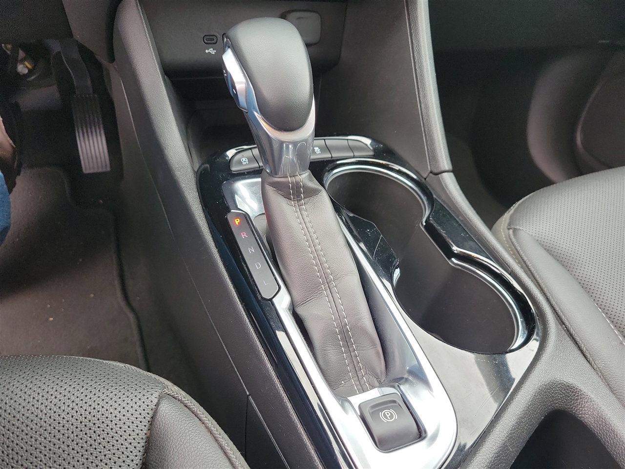 Buick Encore GX Sport Touring AWD 2024