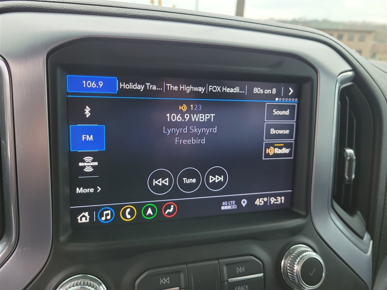 GMC Sierra 1500 SLT Crew Cab Long Box 4WD 2019