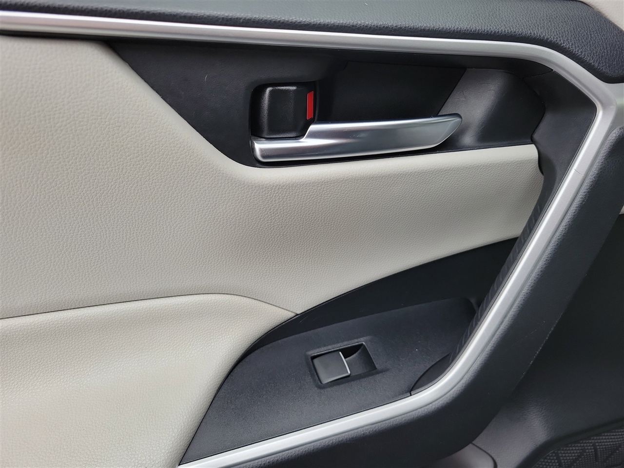 Toyota RAV4 XLE Premium 2019