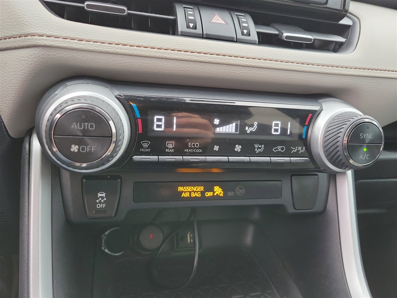 Toyota RAV4 XLE Premium 2019