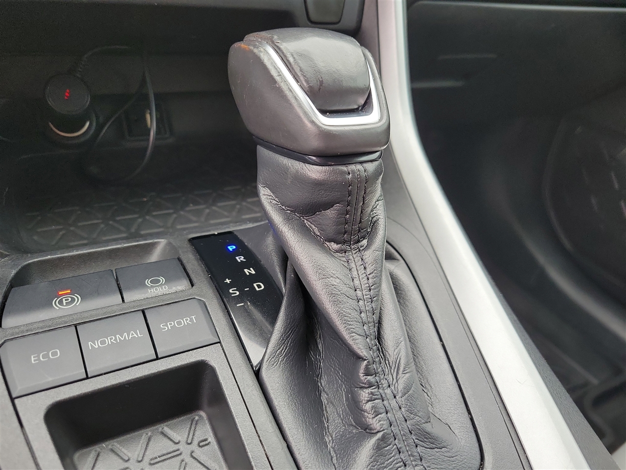 Toyota RAV4 XLE Premium 2019