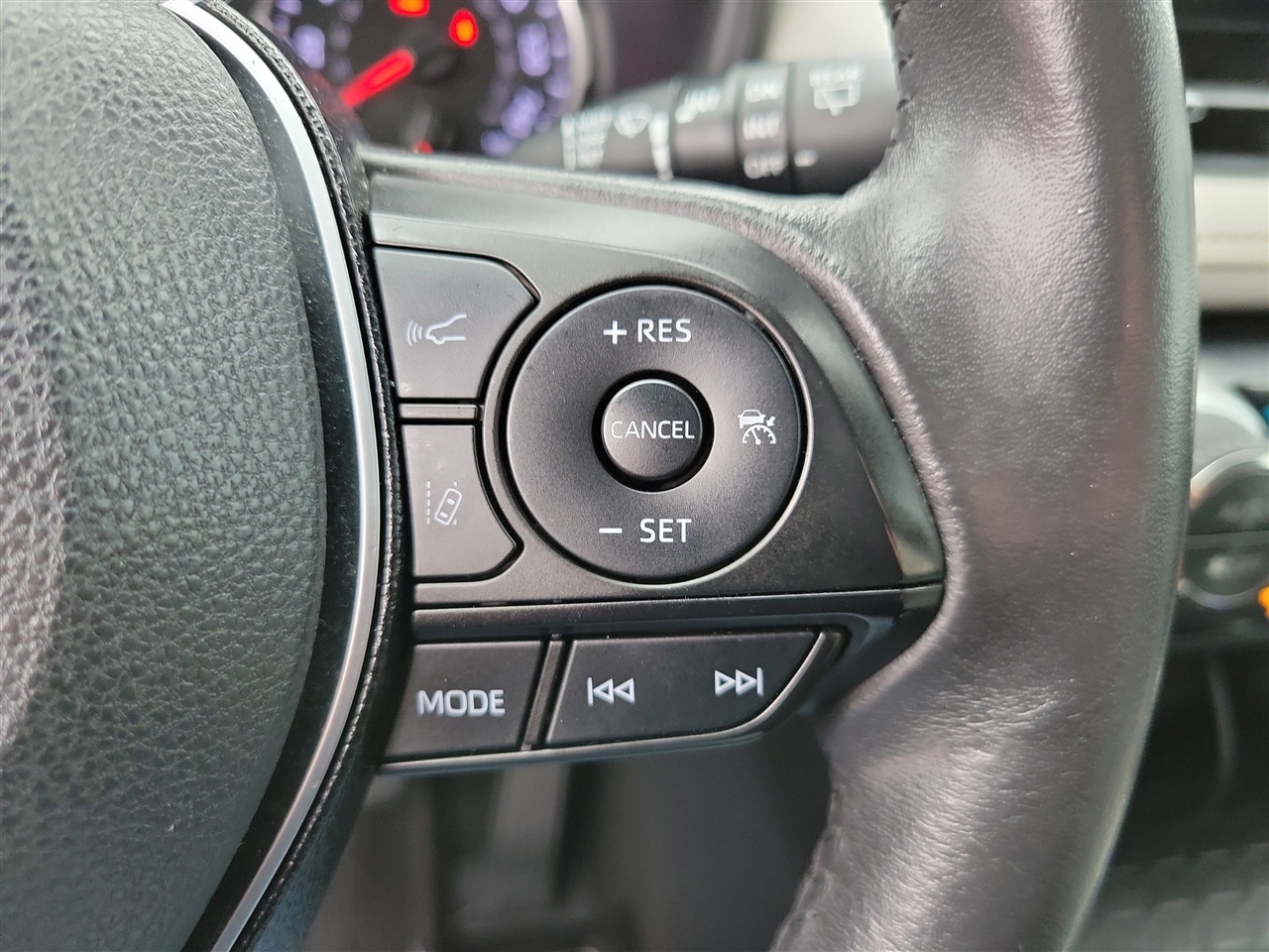 Toyota RAV4 XLE Premium 2019