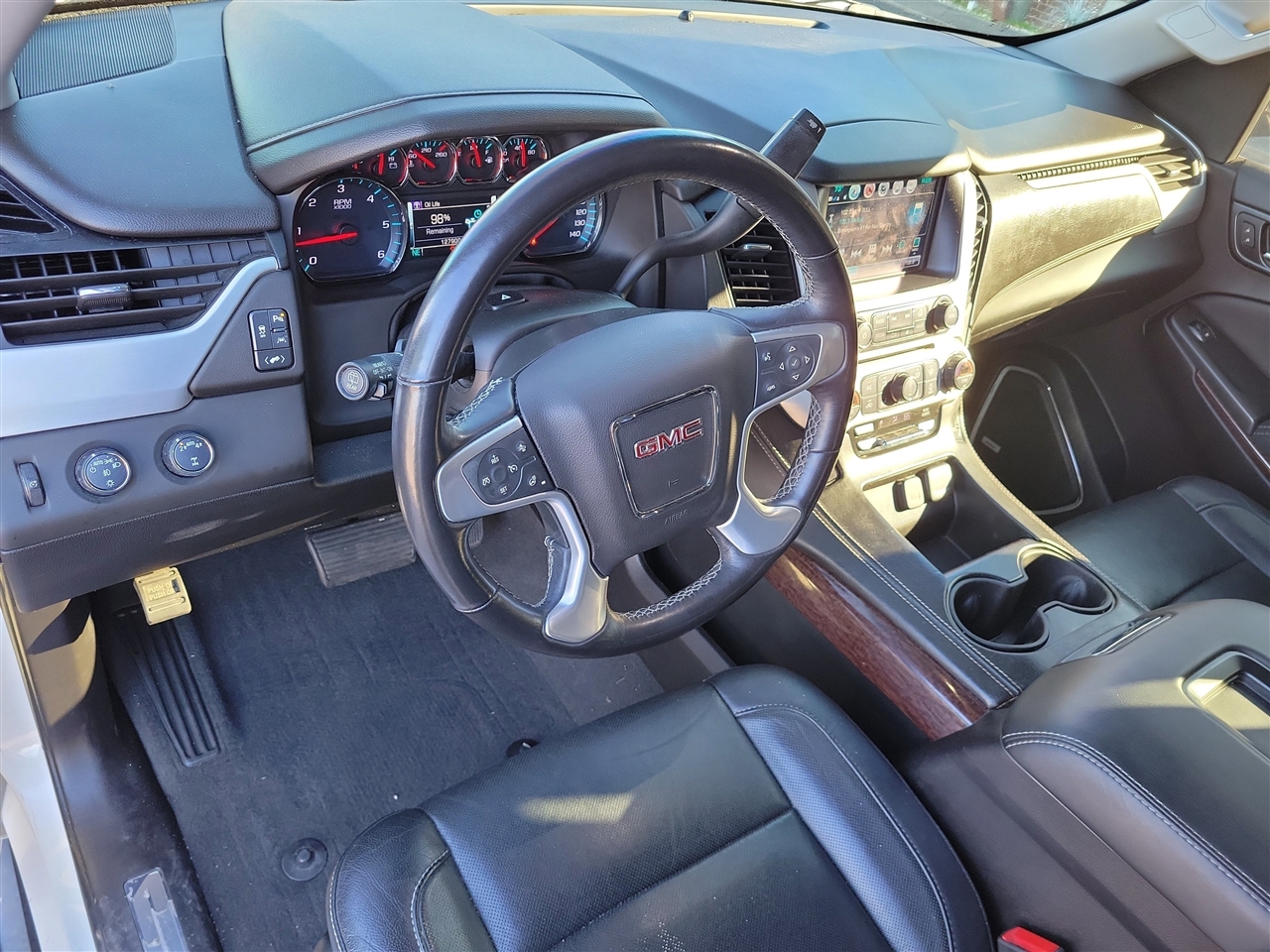 GMC Yukon SLT 4WD 2019