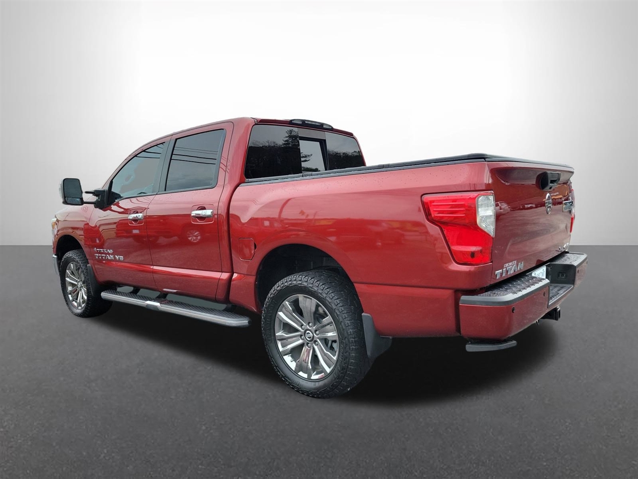 Nissan Titan SL Crew Cab 4WD 2019