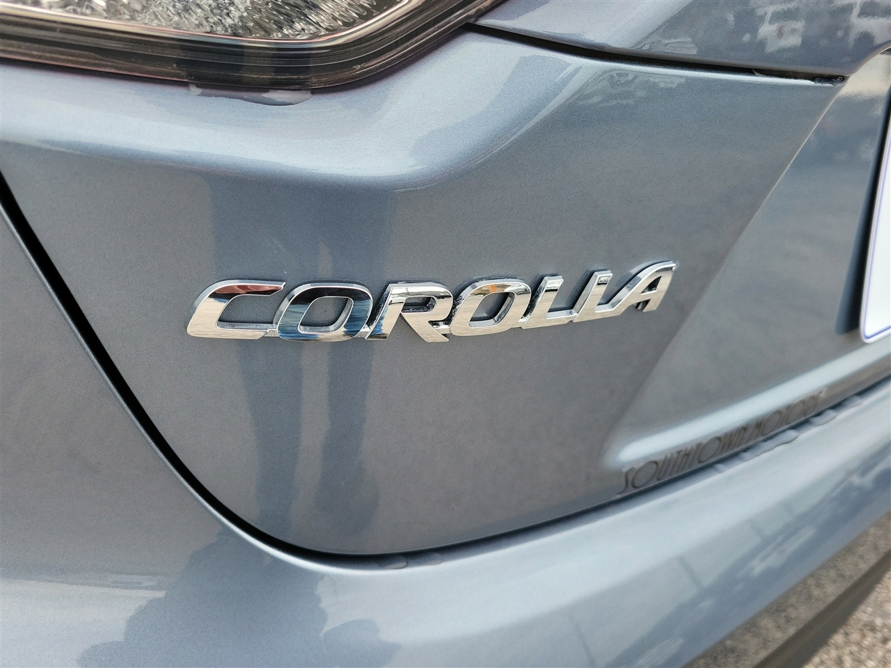 Toyota Corolla LE 2024