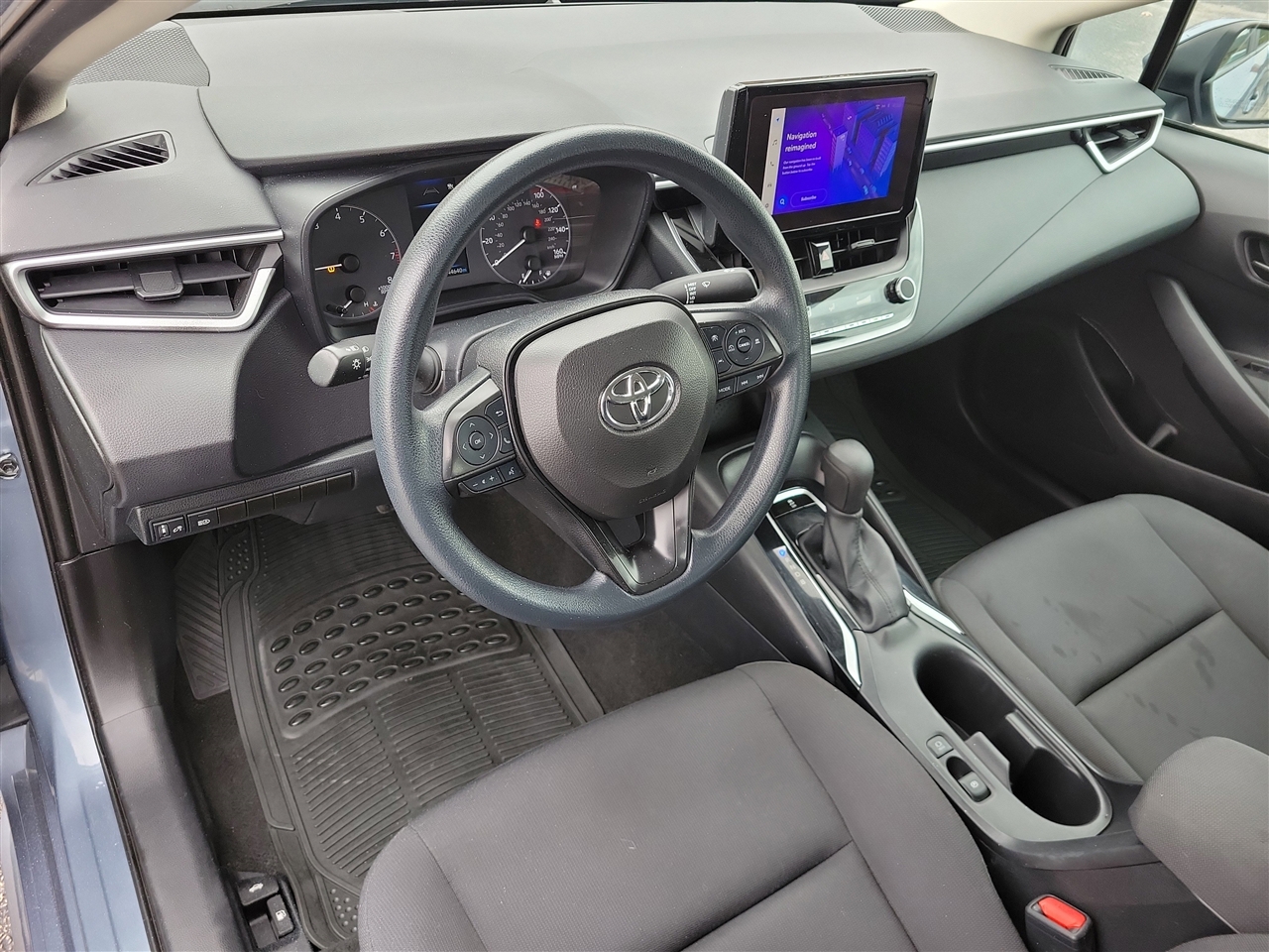 Toyota Corolla LE 2024