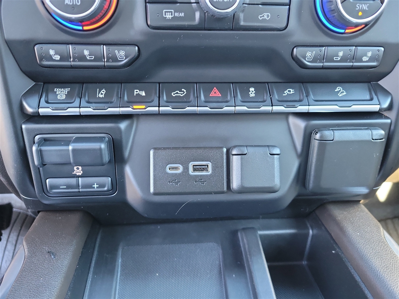 Chevrolet Silverado 2500HD LTZ Crew Cab Long Box 4WD 2020