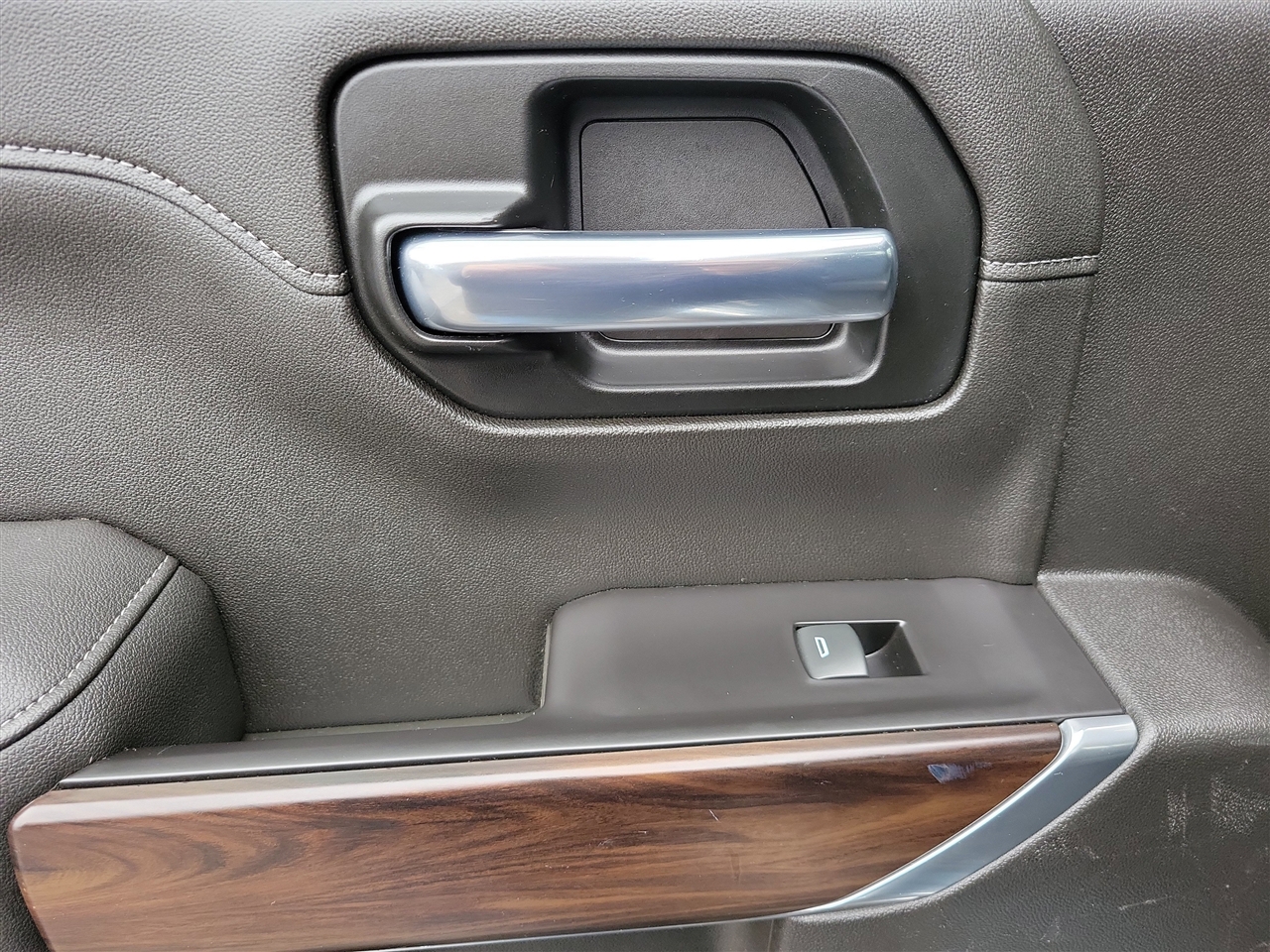 GMC Sierra 1500 SLT Crew Cab Long Box 4WD 2019