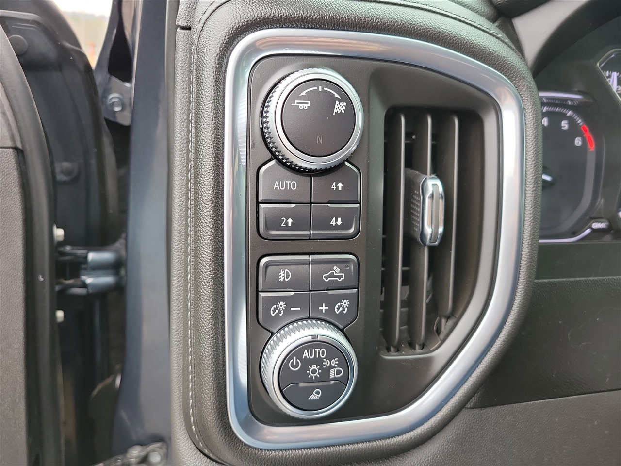 GMC Sierra 1500 SLT Crew Cab Long Box 4WD 2019