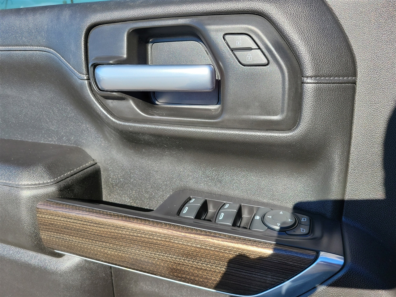 Chevrolet Silverado 1500 LT Trail Boss Crew Cab 4WD 2021