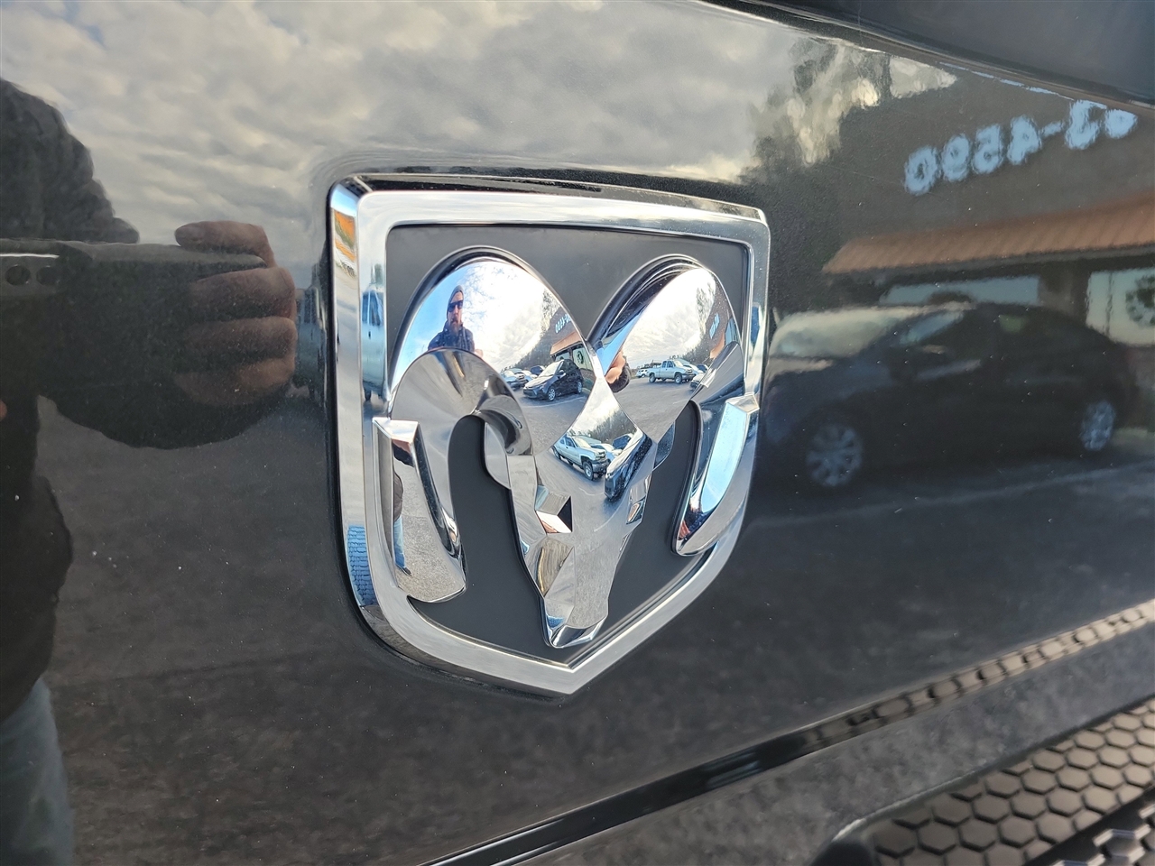 RAM 1500 Classic Tradesman Crew Cab LWB 4WD 2019