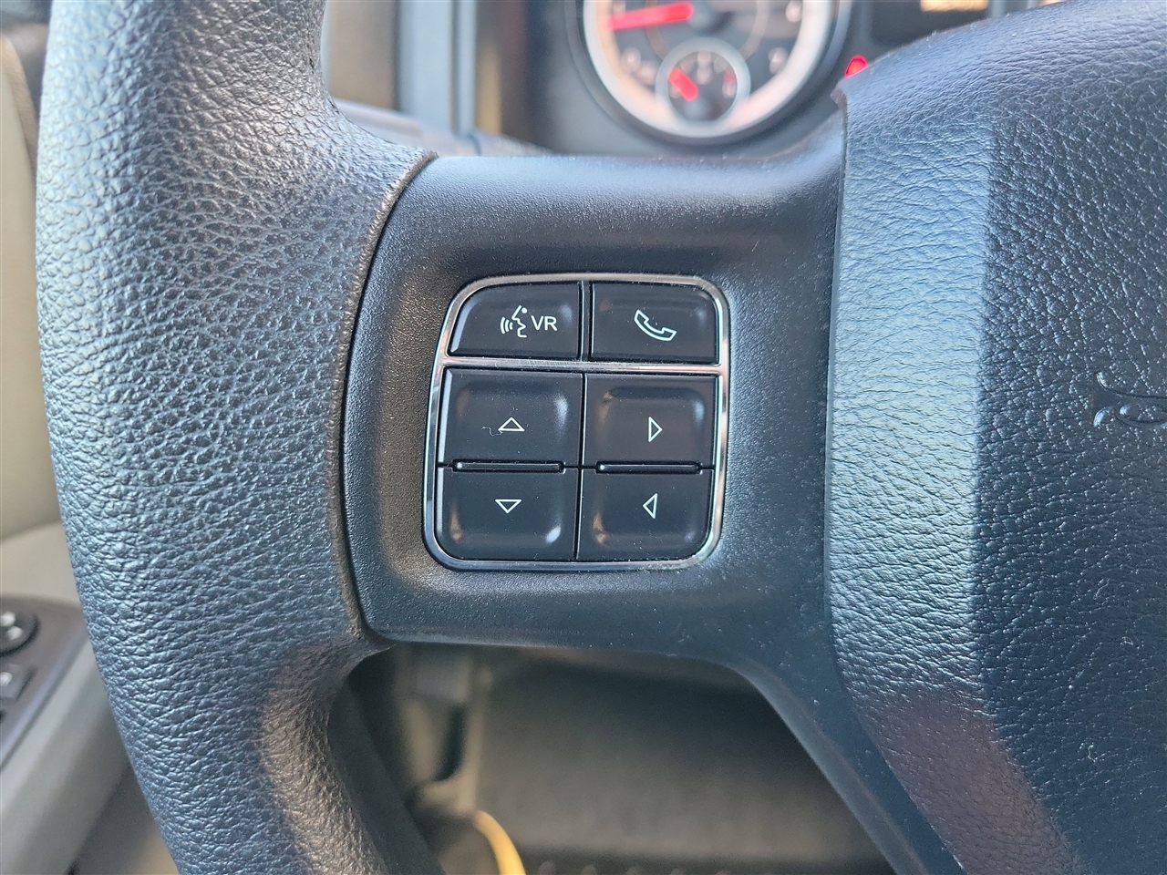 RAM 1500 Classic Tradesman Crew Cab LWB 4WD 2019