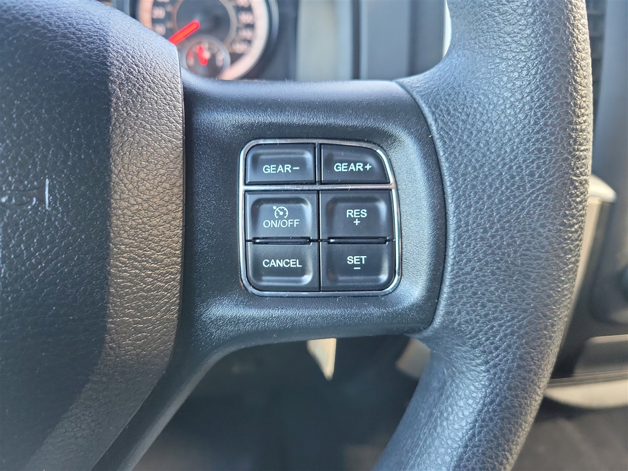 RAM 1500 Classic Tradesman Crew Cab LWB 4WD 2019