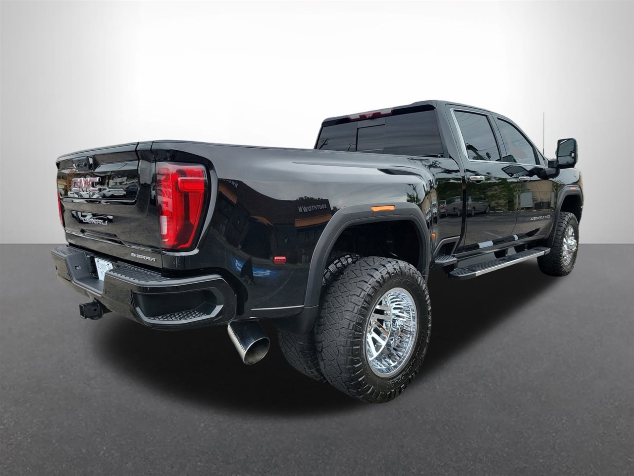 GMC Sierra 3500HD Denali Crew Cab 4WD 2020