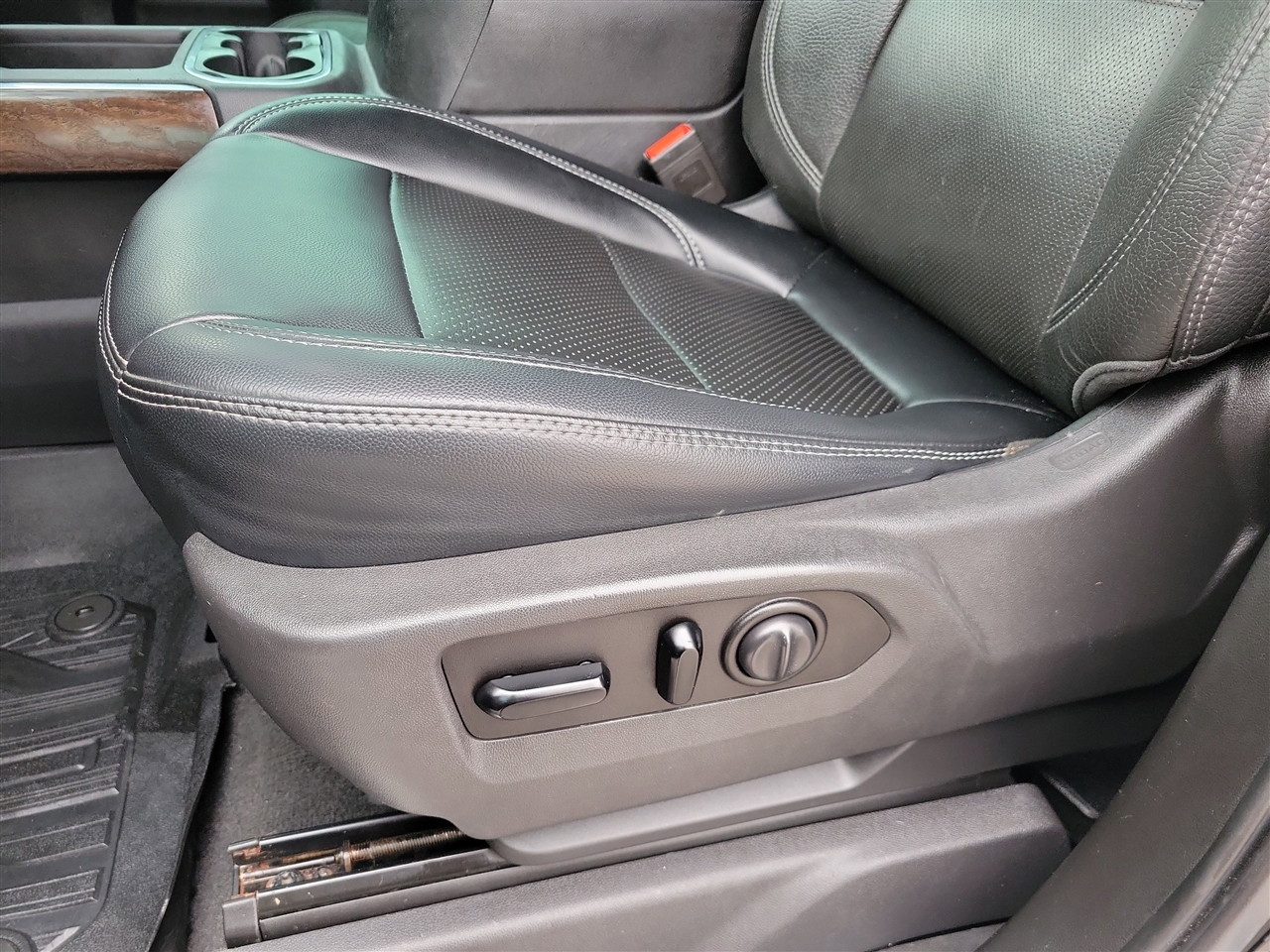 GMC Sierra 3500HD Denali Crew Cab 4WD 2020