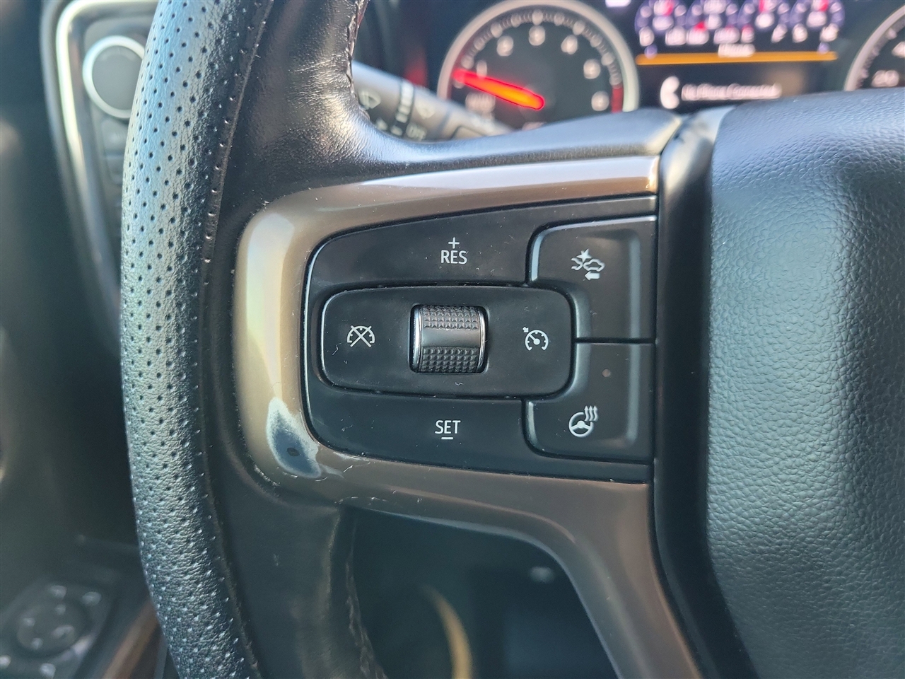 Chevrolet Silverado 1500 High Country Crew Cab 4WD 2019