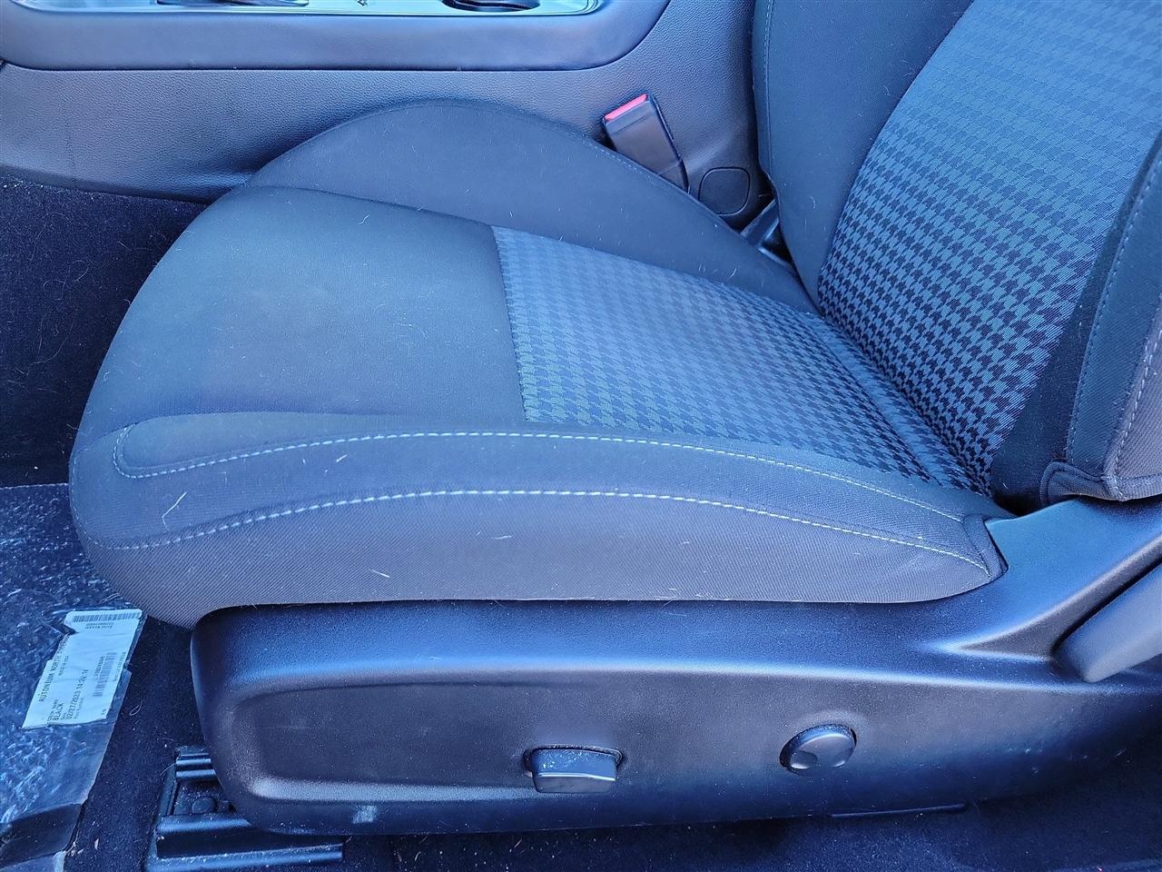 Dodge Challenger GT 2023