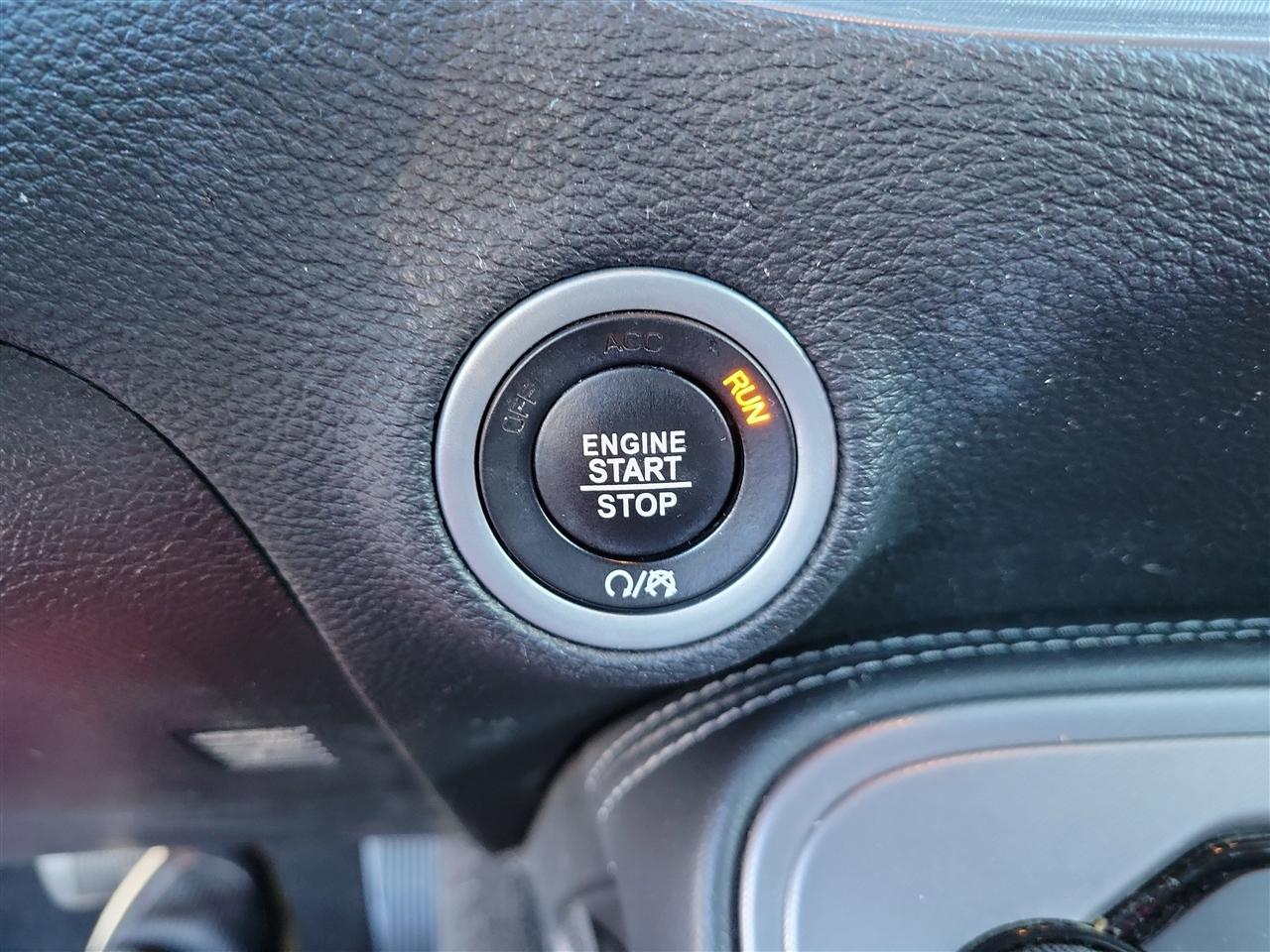 Dodge Challenger GT 2023