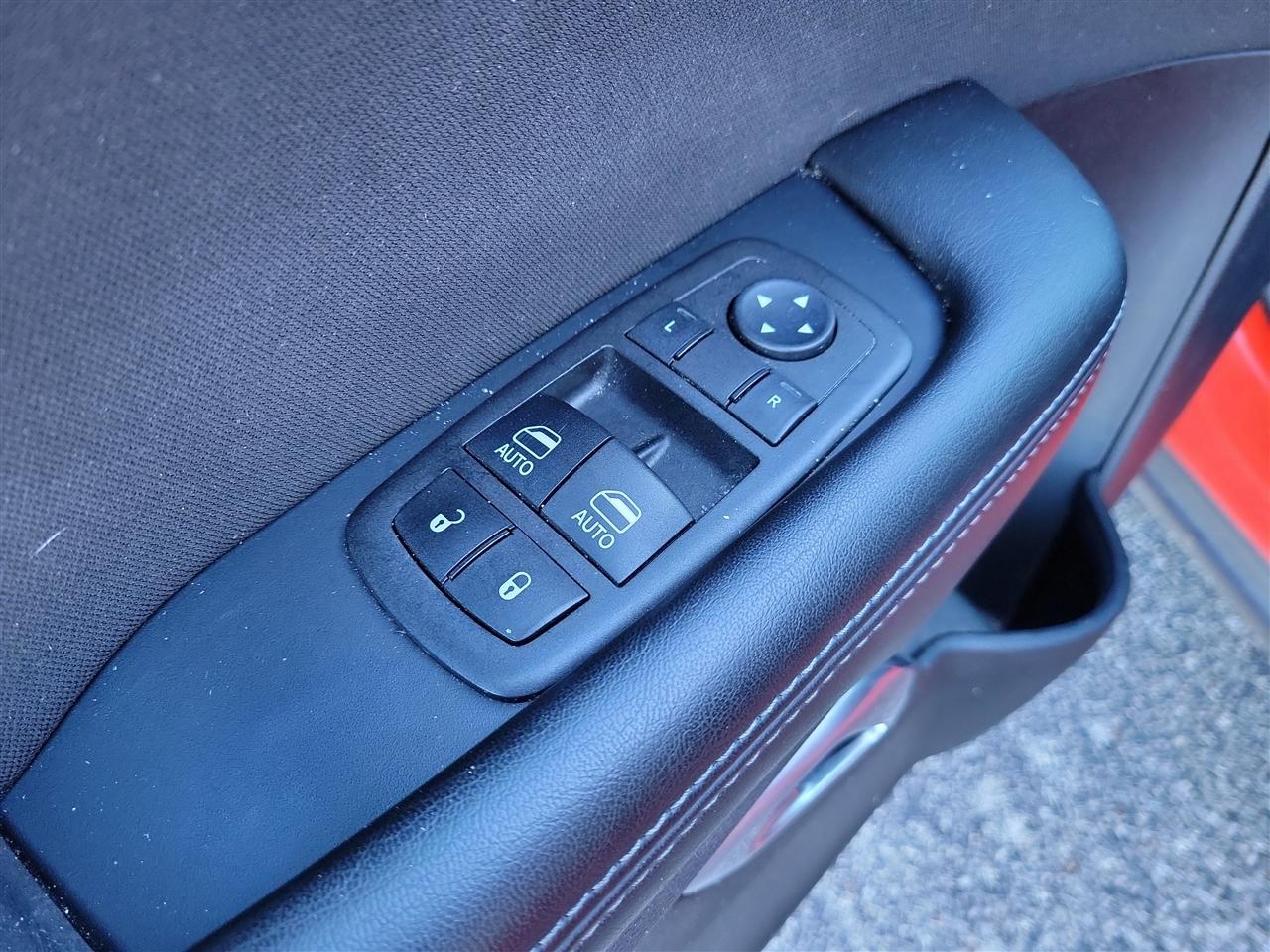 Dodge Challenger GT 2023