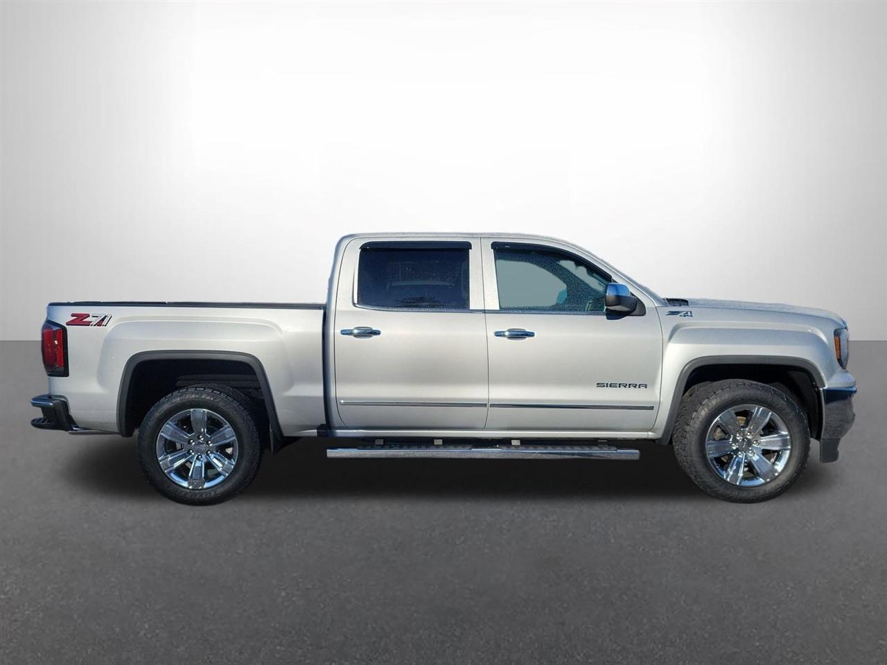 GMC Sierra 1500 SLT Crew Cab Long Box 4WD 2017