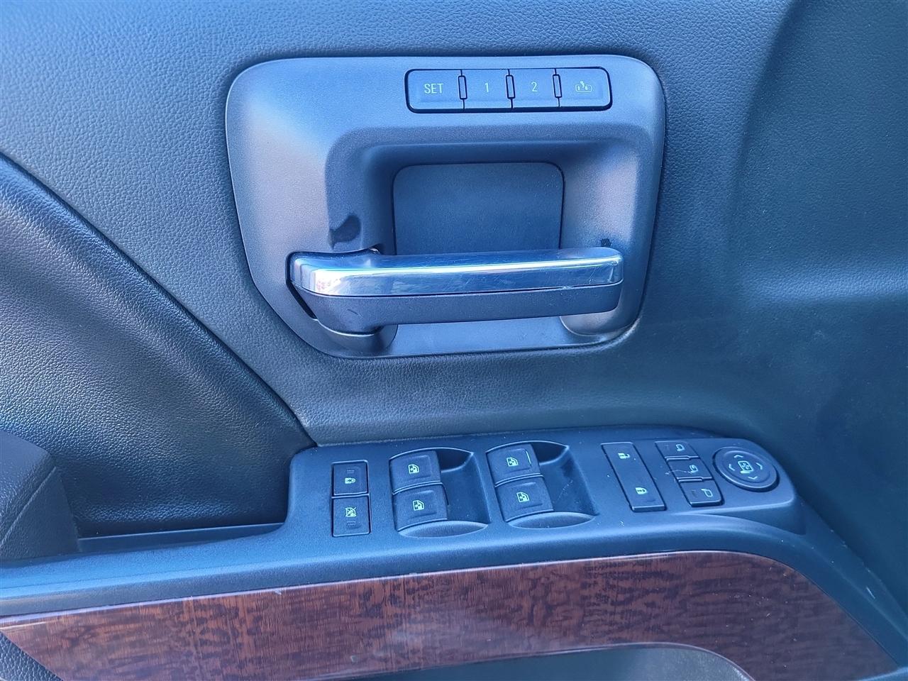 GMC Sierra 1500 SLT Crew Cab Long Box 4WD 2017