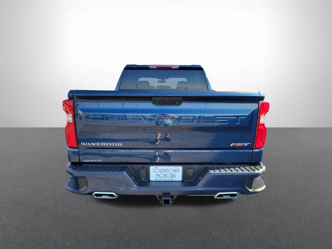Chevrolet Silverado 1500 RST Crew Cab 4WD 2021