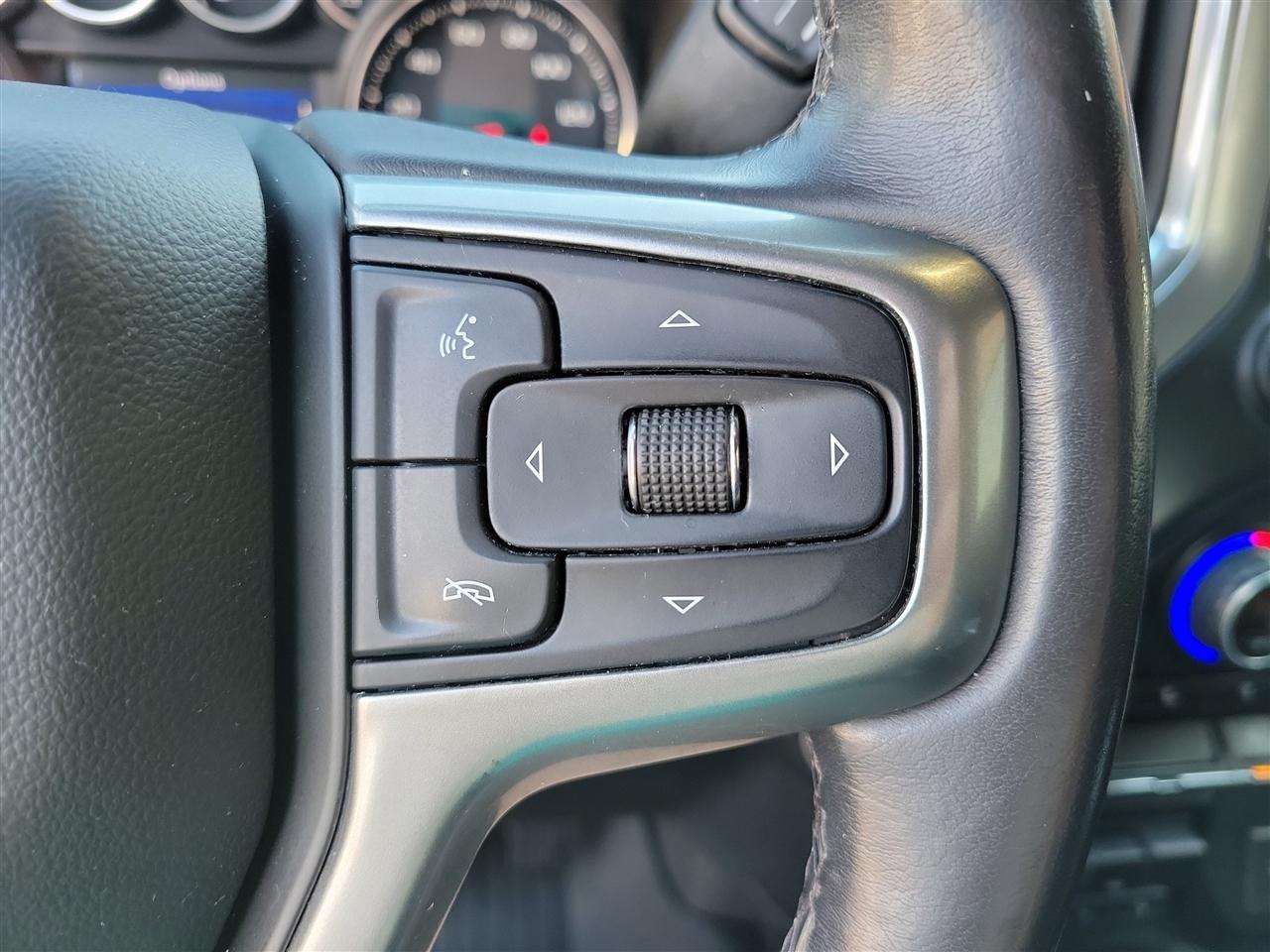 Chevrolet Silverado 1500 RST Crew Cab 4WD 2021