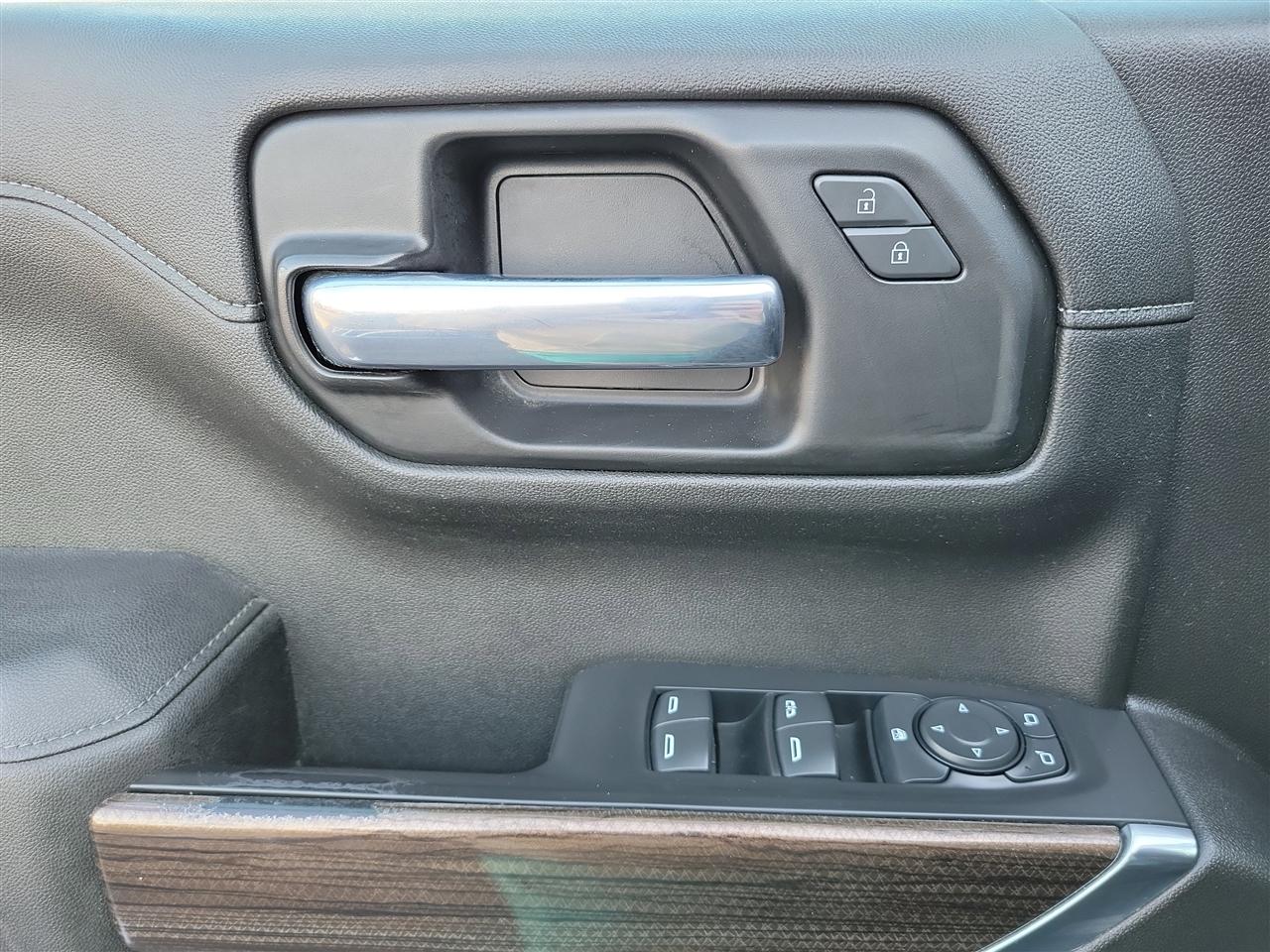 Chevrolet Silverado 1500 RST Crew Cab 4WD 2021