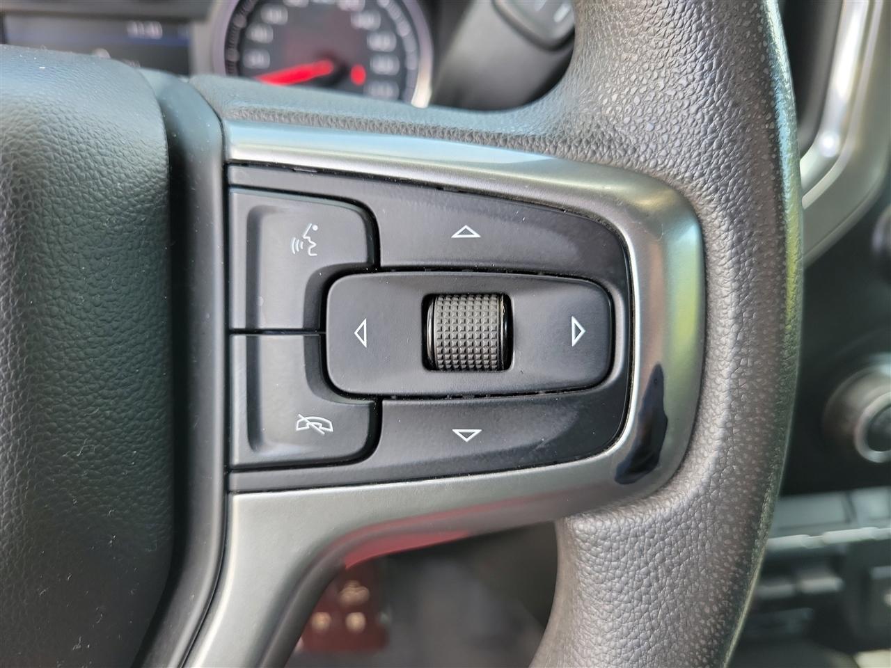 Chevrolet Silverado 3500HD LT Crew Cab 4WD 2020