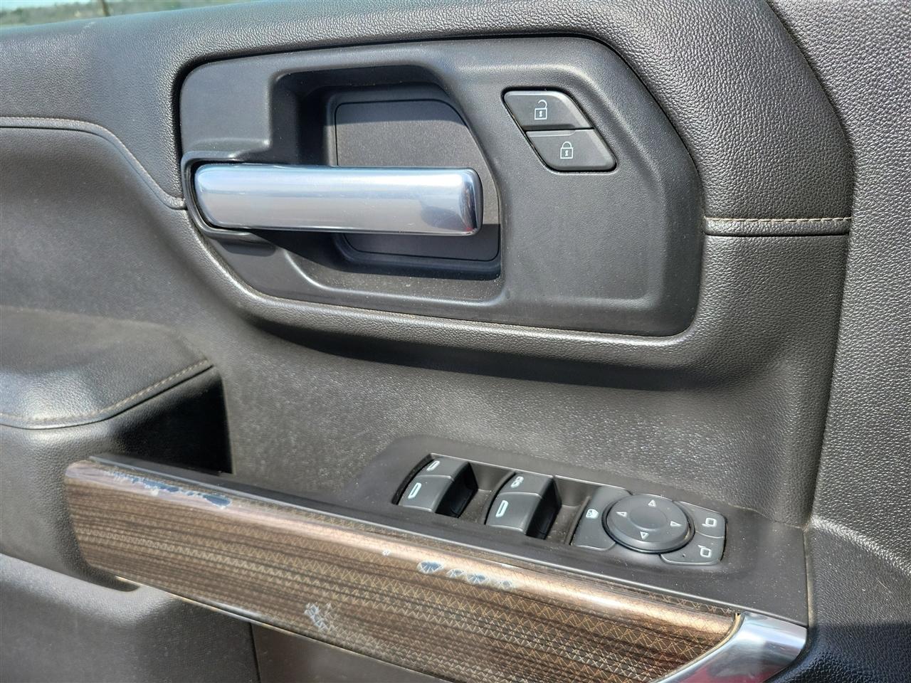 Chevrolet Silverado 3500HD LT Crew Cab 4WD 2020