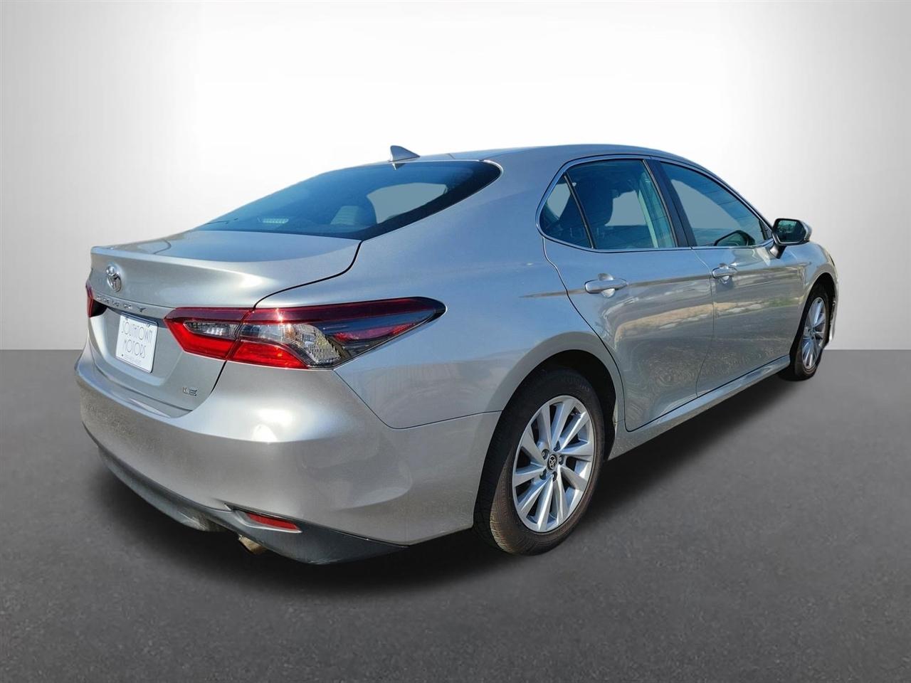 Toyota Camry LE 2024