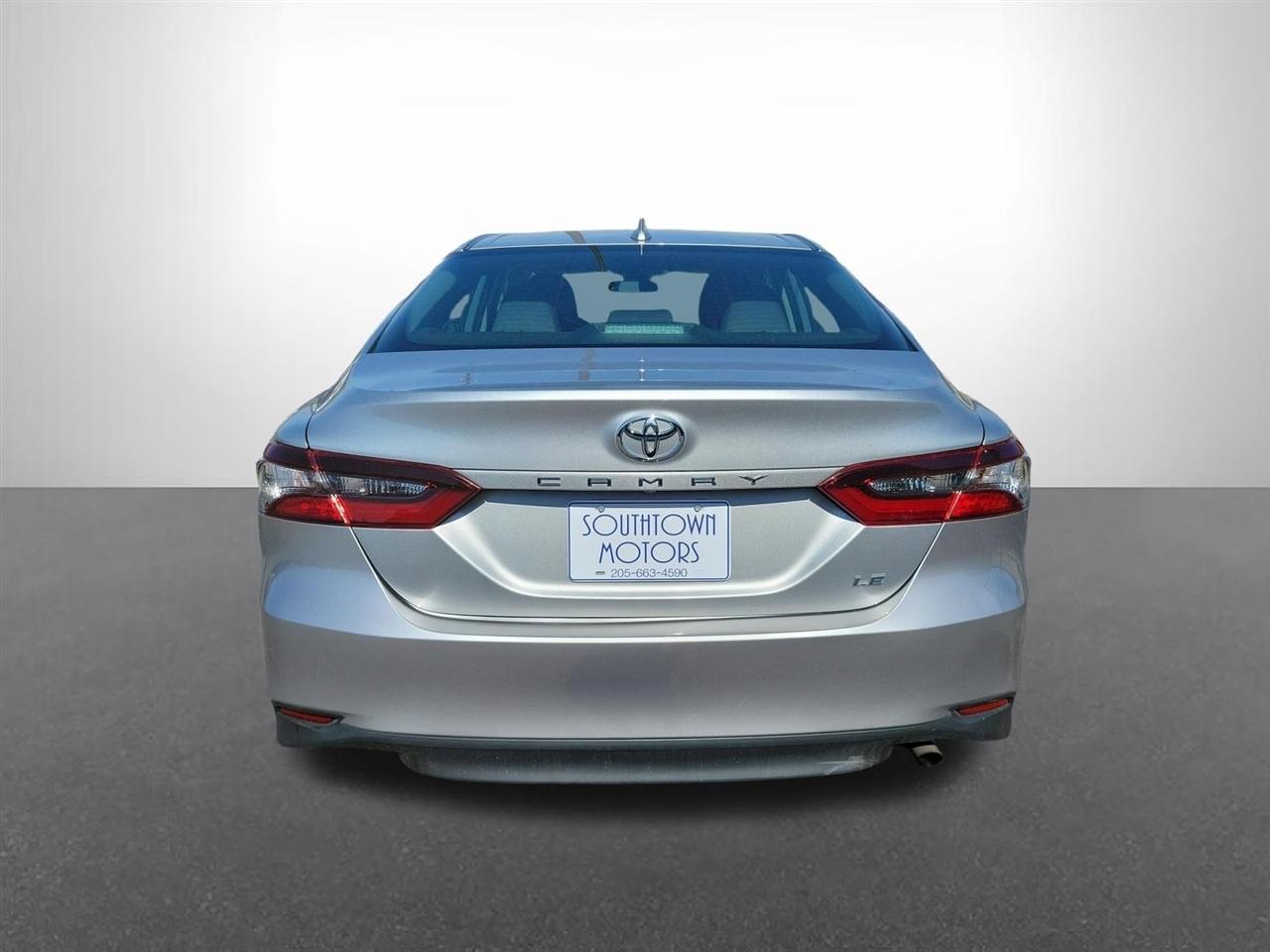 Toyota Camry LE 2024