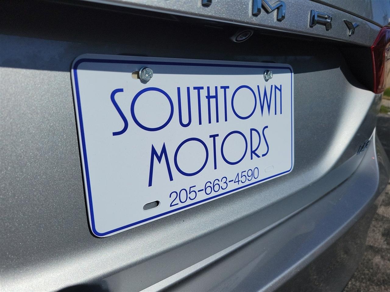 Toyota Camry LE 2024