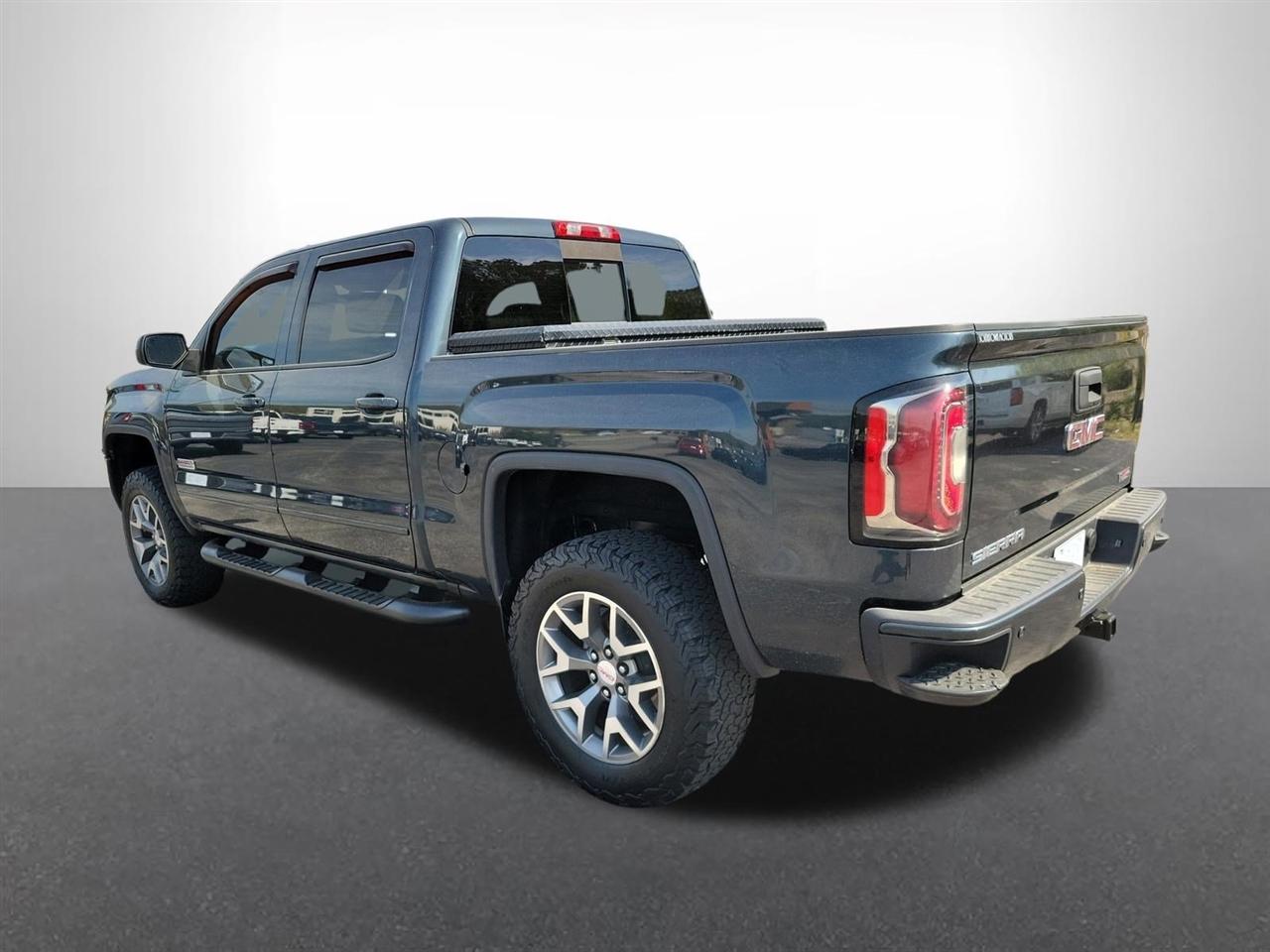 GMC Sierra 1500 SLT Crew Cab Long Box 4WD 2018